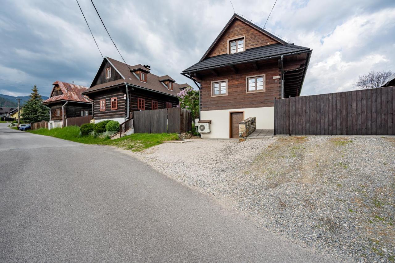 Villa Drevenica Emilka, 5 Min Restauracia, Z Terasy Vyhlad Na Kralovu Holu A Polomske Ocko, Gril, Ohnisko, Kotlik Brezno Exterior foto